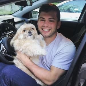 Meet your Posher, Jonathan